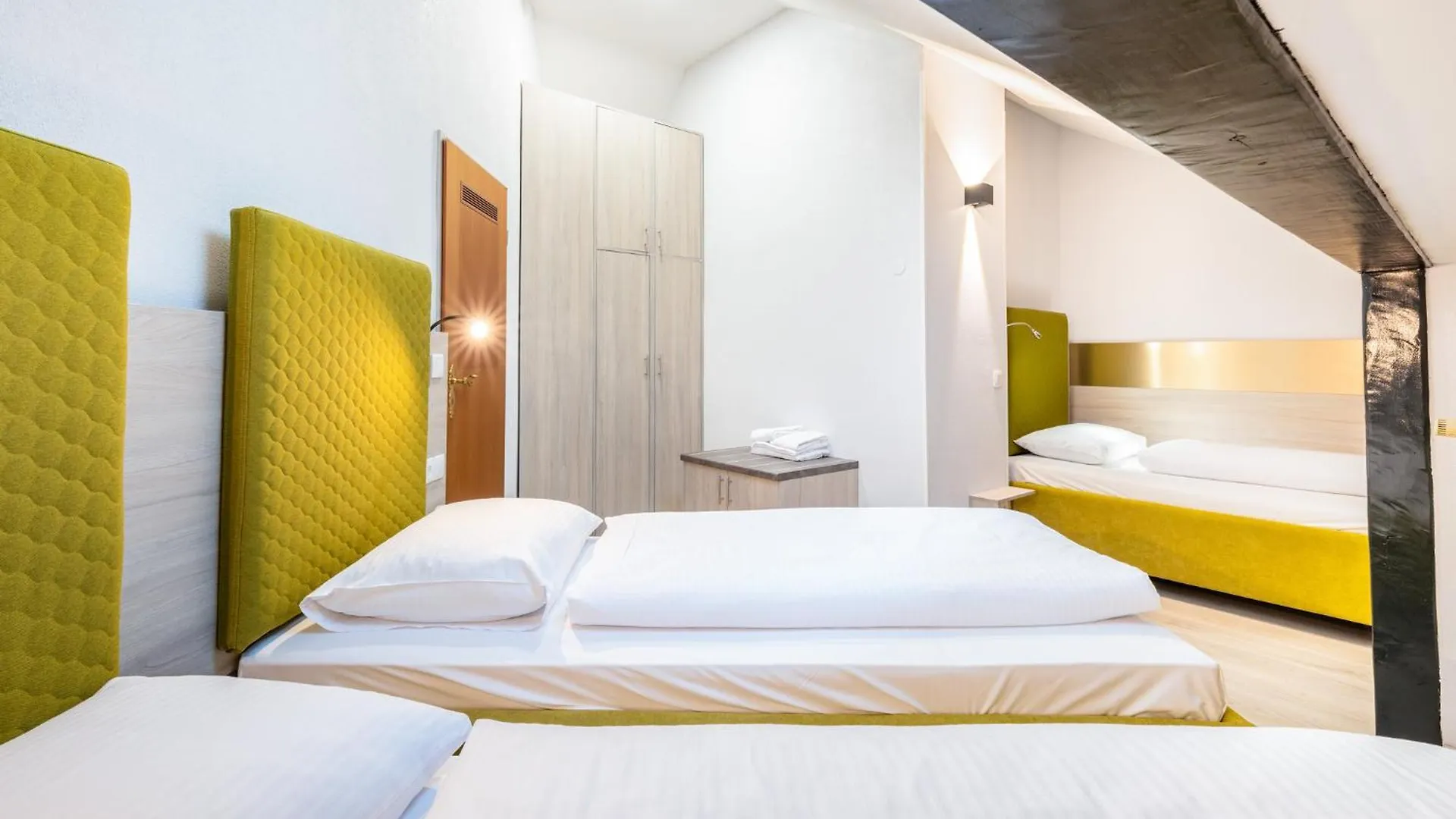 Hotel Am Spichernplatz Düsseldorf 3*,
